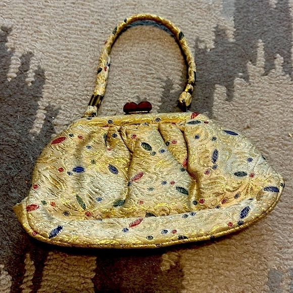 Vintage, small purse with gold, multi design, pattern, and silk inside - Picture 1 of 15